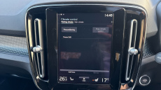 Volvo Xc40 2.0 B4P R DESIGN Pro 5dr Auto Petrol Estate